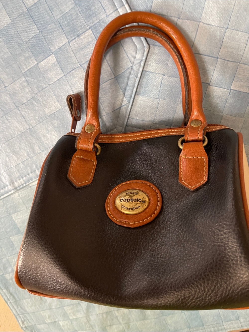 Studio Capezio Collection  Black and Cream Purse with Brown Handle and Stitching